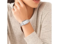 Fossil raquel horloge voor dames quartz uurwerk met roestvrij stalen of leren band zilverkleur en wit - afbeelding 3 van  3