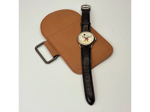 Fossil x disney mickey mouse horloge - limited edition - afbeelding 4 van  7