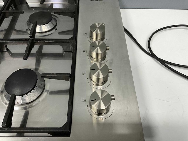 Foster n7261v 4-pits gas kookplaat - afbeelding 3 van  5