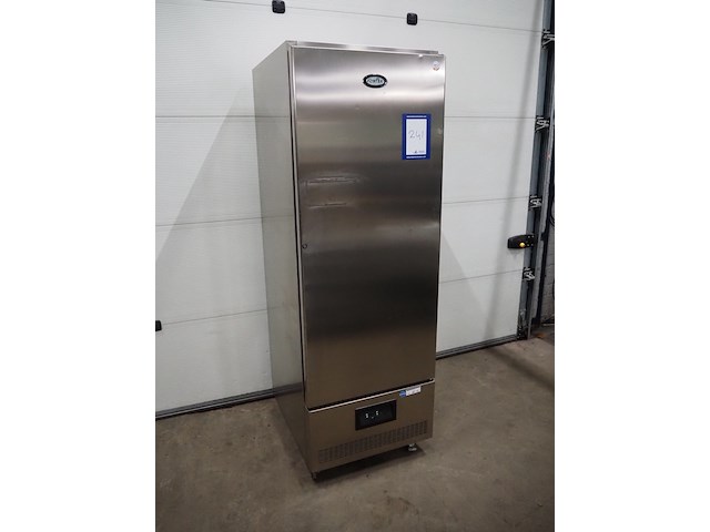 Foster - afbeelding 1 van  9