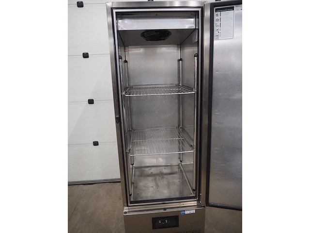 Foster - afbeelding 6 van  9