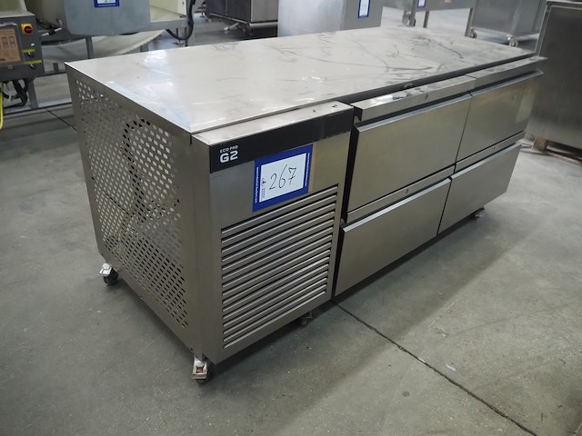 Foster - afbeelding 2 van  8