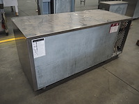 Foster - afbeelding 4 van  8