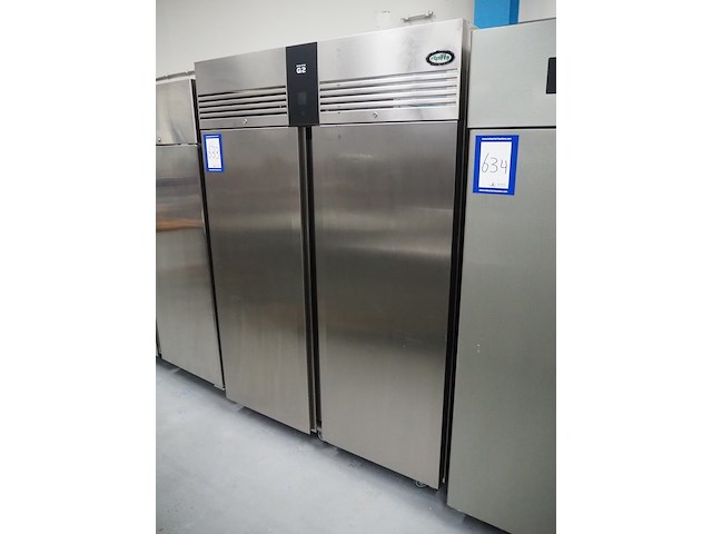 Foster - afbeelding 2 van  6