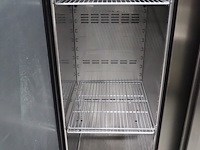 Foster - afbeelding 4 van  6