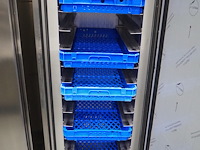 Foster - afbeelding 3 van  7