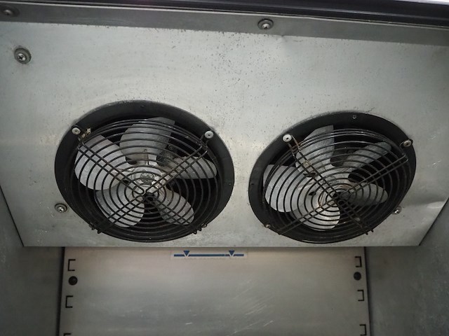 Foster - afbeelding 4 van  6