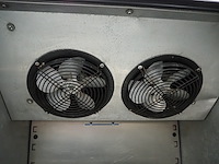 Foster - afbeelding 4 van  6