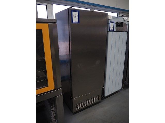 Foster - afbeelding 1 van  6