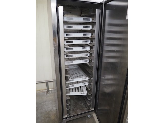 Foster - afbeelding 4 van  7