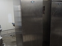 Foster - afbeelding 1 van  7