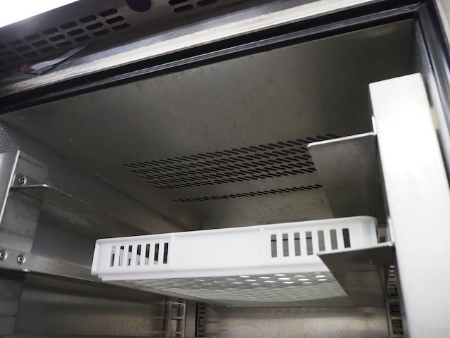 Foster - afbeelding 5 van  7