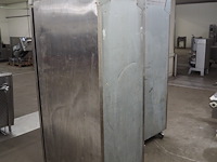 Foster - afbeelding 3 van  6