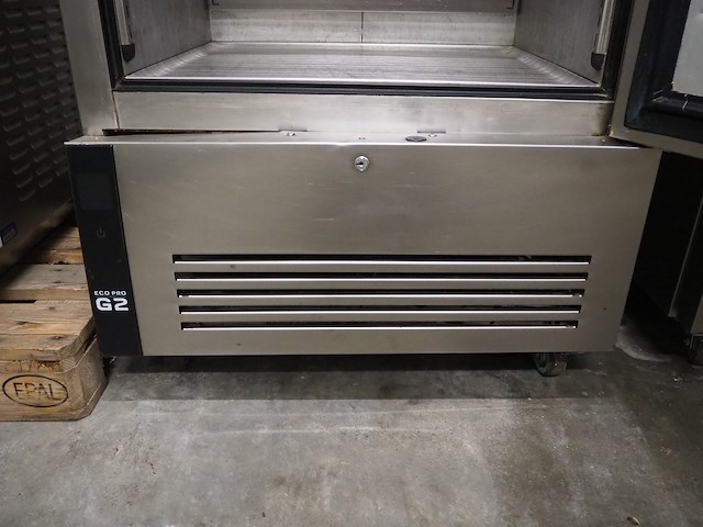 Foster - afbeelding 7 van  8