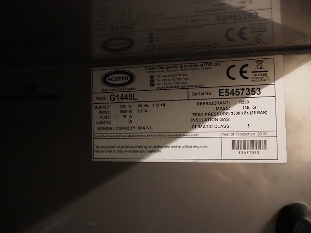 Foster - afbeelding 9 van  9