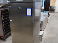 Foster - afbeelding 1 van  7