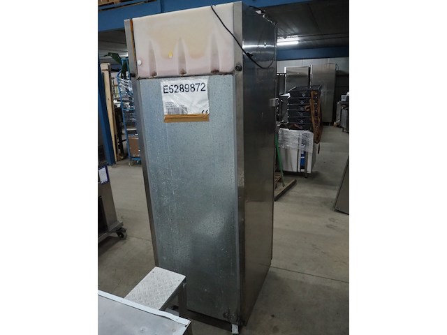 Foster - afbeelding 3 van  7