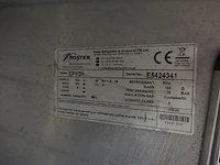 Foster - afbeelding 9 van  9