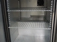 Foster - afbeelding 8 van  11