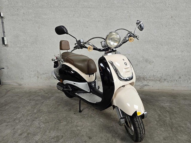 Fosti - bromscooter - grande retro - 4t 45km uitvoering d264sb - afbeelding 4 van  7