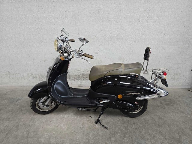 Fosti - snor scooter - retro - moped 4t 25km uitvoering d499hj - afbeelding 1 van  7