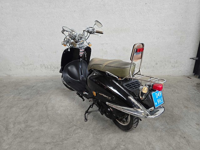 Fosti - snor scooter - retro - moped 4t 25km uitvoering d499hj - afbeelding 6 van  7