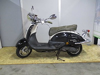 Fosti - snorscooter - grande retro ft50qte - scooter - afbeelding 1 van  11