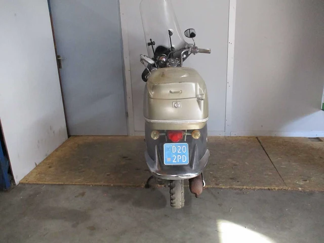 Fosti - snorscooter - grande retro ft50qte - scooter - afbeelding 7 van  11