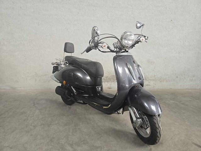 Fosti - snorscooter - retro - 4t 25km uitvoering f969kn - afbeelding 4 van  7