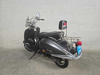 Fosti - snorscooter - retro - 4t 25km uitvoering f969kn - afbeelding 6 van  7