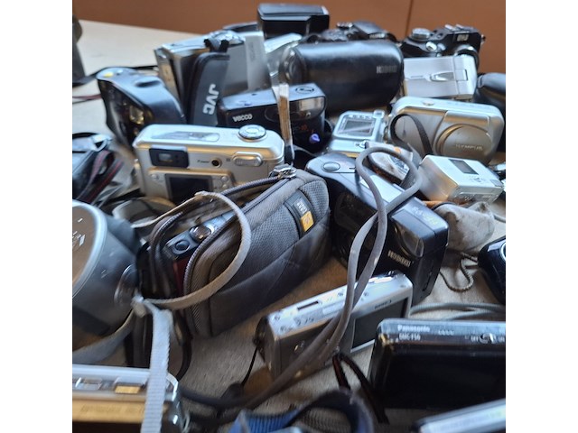 Foto camera's, canon/minolta/sony - afbeelding 19 van  42