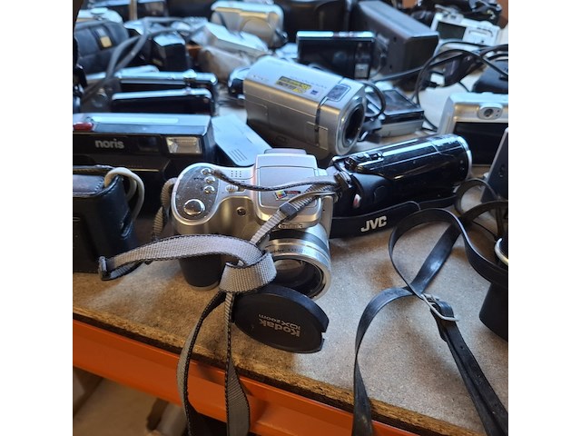 Foto camera's, canon/minolta/sony - afbeelding 29 van  42