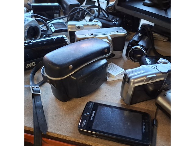 Foto camera's, canon/minolta/sony - afbeelding 30 van  42