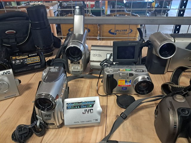 Foto camera's, samsung/nikon - afbeelding 20 van  26