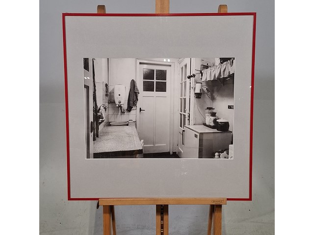 Foto in lijst, interieur van een woning in 's-hertogenbosch - afbeelding 1 van  6