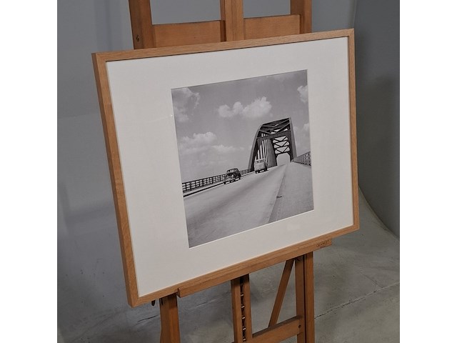 Foto in lijst, willem van de poll, brug bij vianen, 1952 - afbeelding 2 van  7