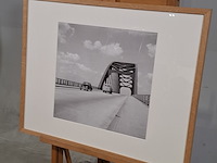 Foto in lijst, willem van de poll, brug bij vianen, 1952 - afbeelding 3 van  7