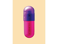 Foto love yourself ‘pill’ - afbeelding 1 van  1