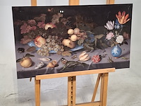 Foto op dibond, reproductie van balthasar van der ast, stilleven met vruchten en bloemen - afbeelding 1 van  6