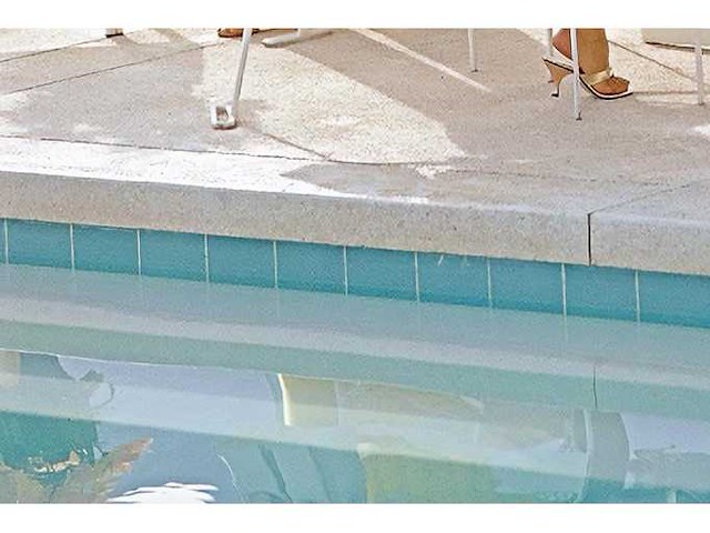 Foto slim aarons ‘nelda and friends’ - afbeelding 3 van  4