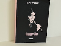 Fotoboek elvis: "teenagers hero" - afbeelding 1 van  8