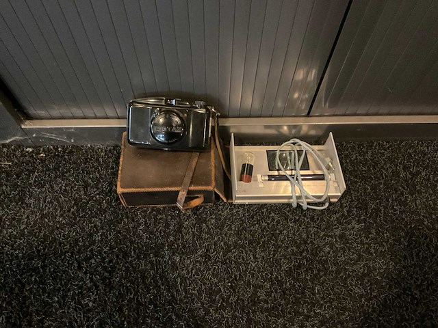 Fotocamera (2x) - afbeelding 1 van  7