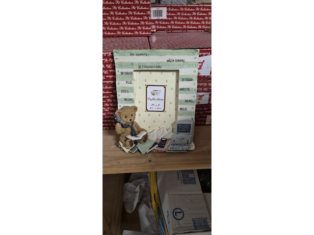 Fotolijst beer achter computer aantal 17 stuks. - afbeelding 2 van  3