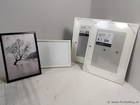 Fotolijstjes, diverse afmetingen o.a. 30x40cm