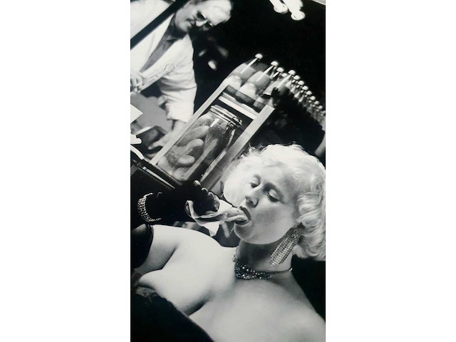 Foto/off set print helmut newton - afbeelding 2 van  3