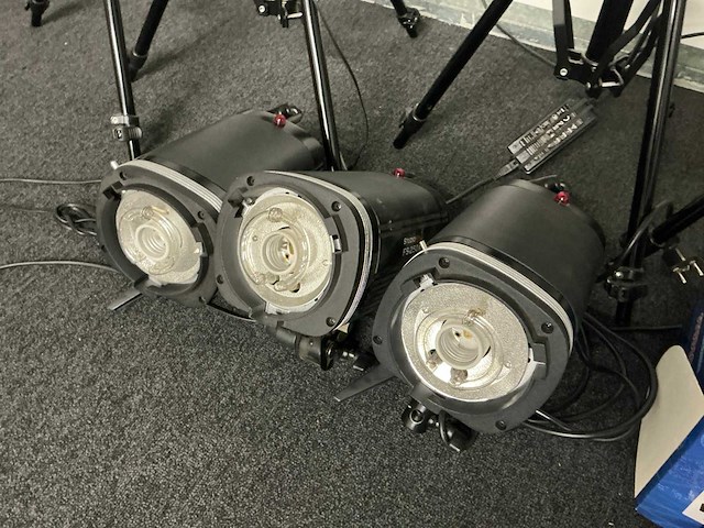 Fotostudio lampen en flitsers - afbeelding 3 van  9