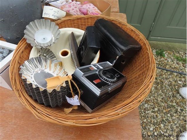 Fototoestellen, bakvormen en diversen - afbeelding 4 van  4