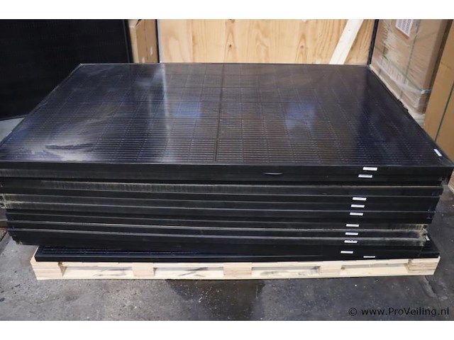 Fotovoltaïsch zonnepaneel (demo) - 14 stuks - afbeelding 1 van  3