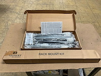 Foundry networks rack mount kit - afbeelding 1 van  2