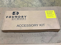 Foundry networks rack mount kit - afbeelding 2 van  2
